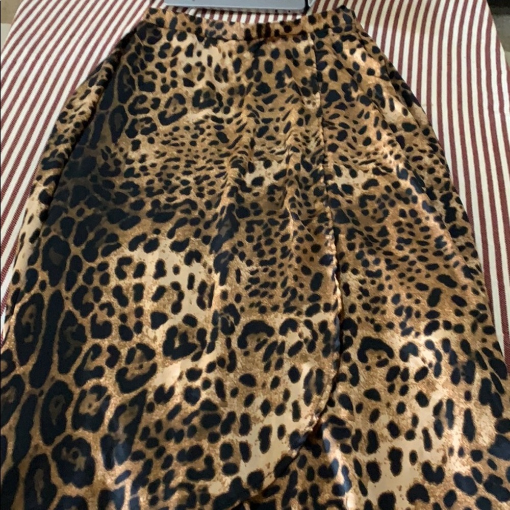 Leopard print maxi skirt wrap w/slit